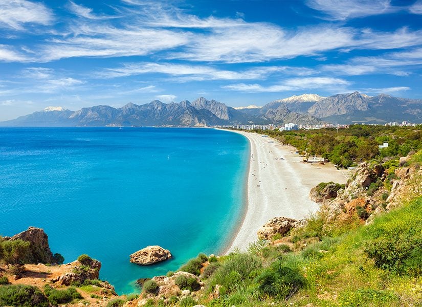 Von der Küste bis ins Herz: Erleben Sie Konyaaltı neu mit Fit Rent A Car